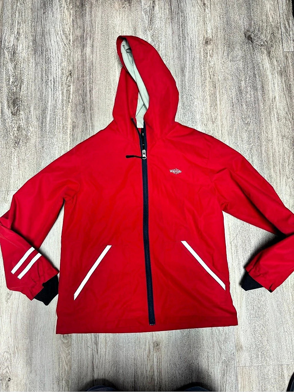 Wantdo Kids Waterproof Fleece Jacket Red & White Hooded Ski Jacket Medium